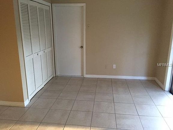 3rd image of 1808 Oakey Ave