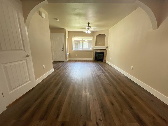 5th image of 9912 W Rosecroft Ct #103