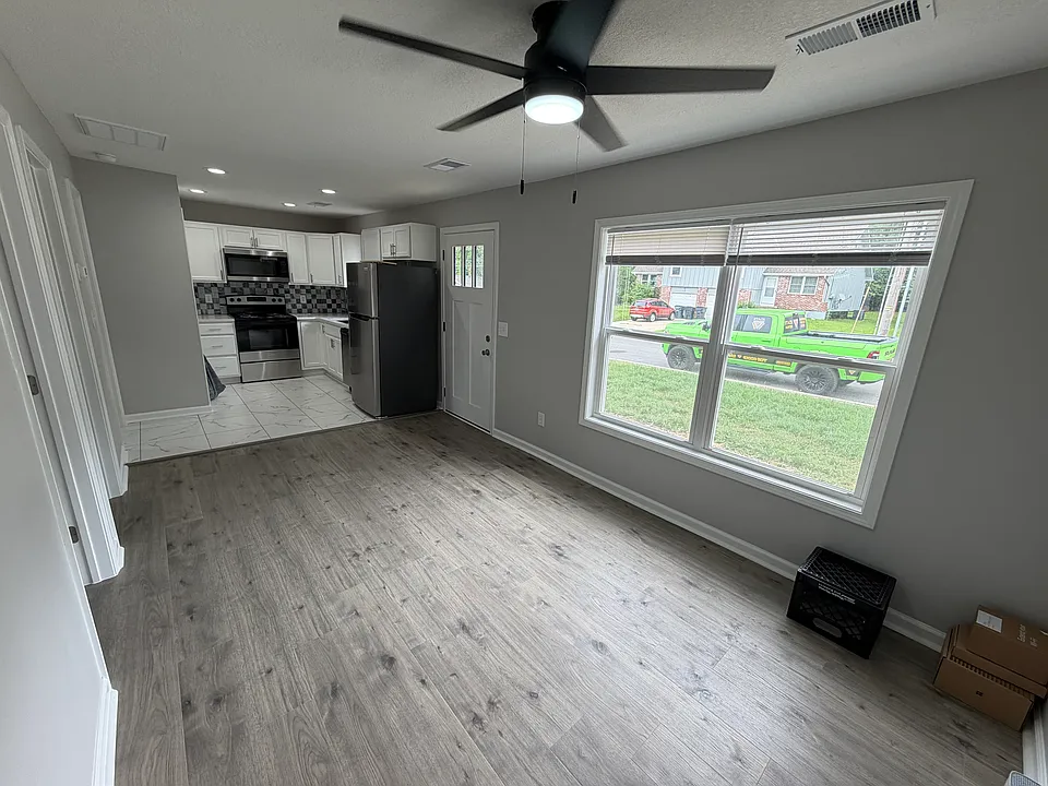 115 S Julia St