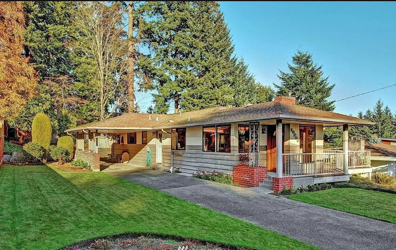 3 bed, 2330 sqft, $3,980 — Photo 3