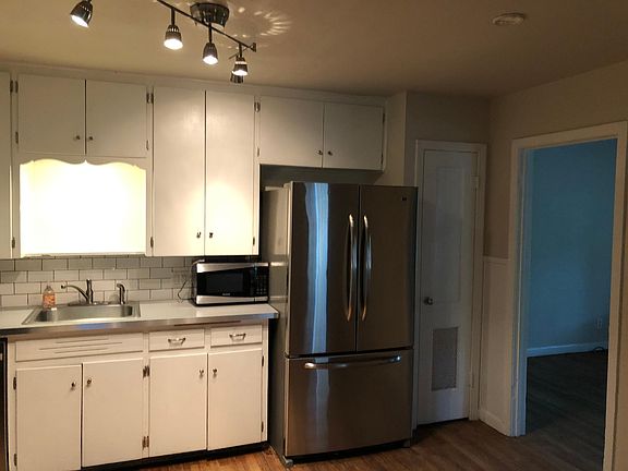 5th image of 412 W O'Dell St