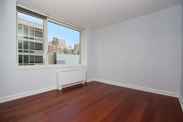 Rented by BLU Real Estate | media 6