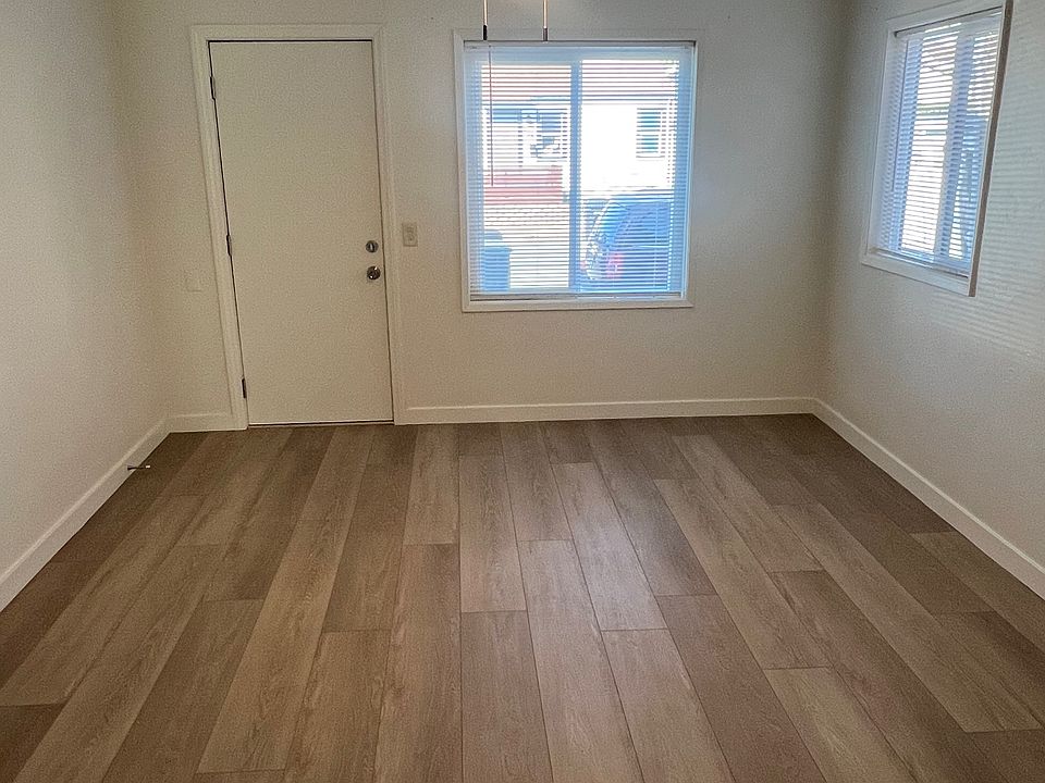 Living/Dining Room area