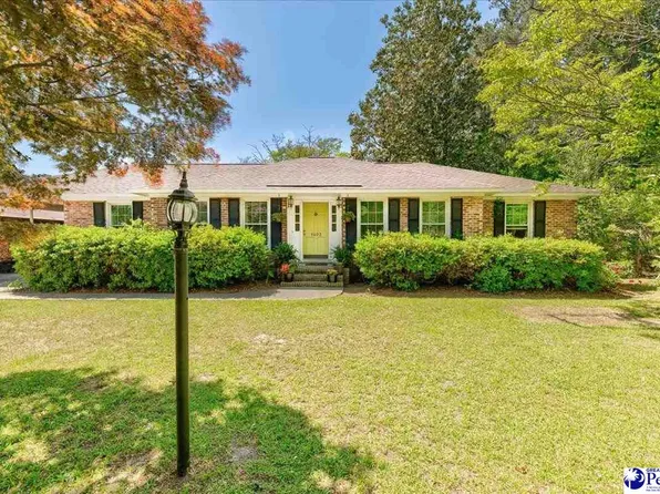 1403 Georgian Dr, Hartsville, SC 29550