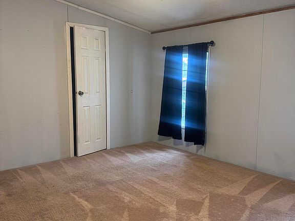 4th image of 1013 Siam Rd