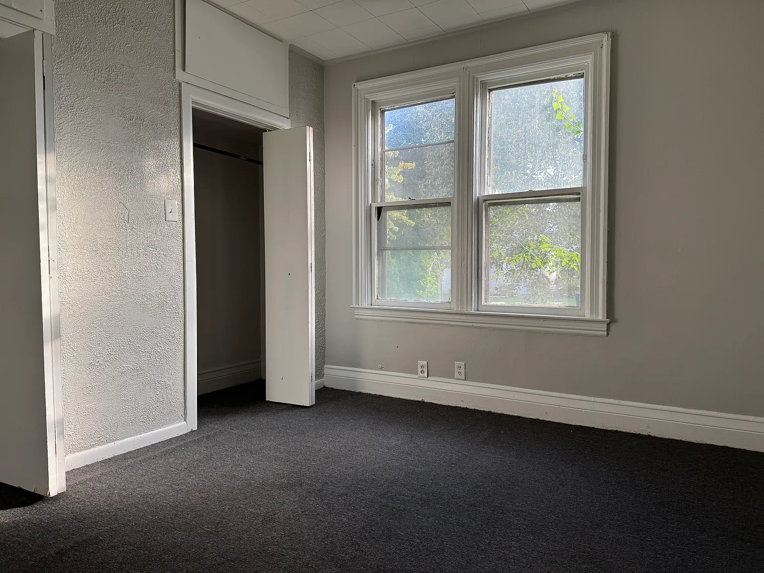 2 bed, 1106 sqft, $900 — Photo 2