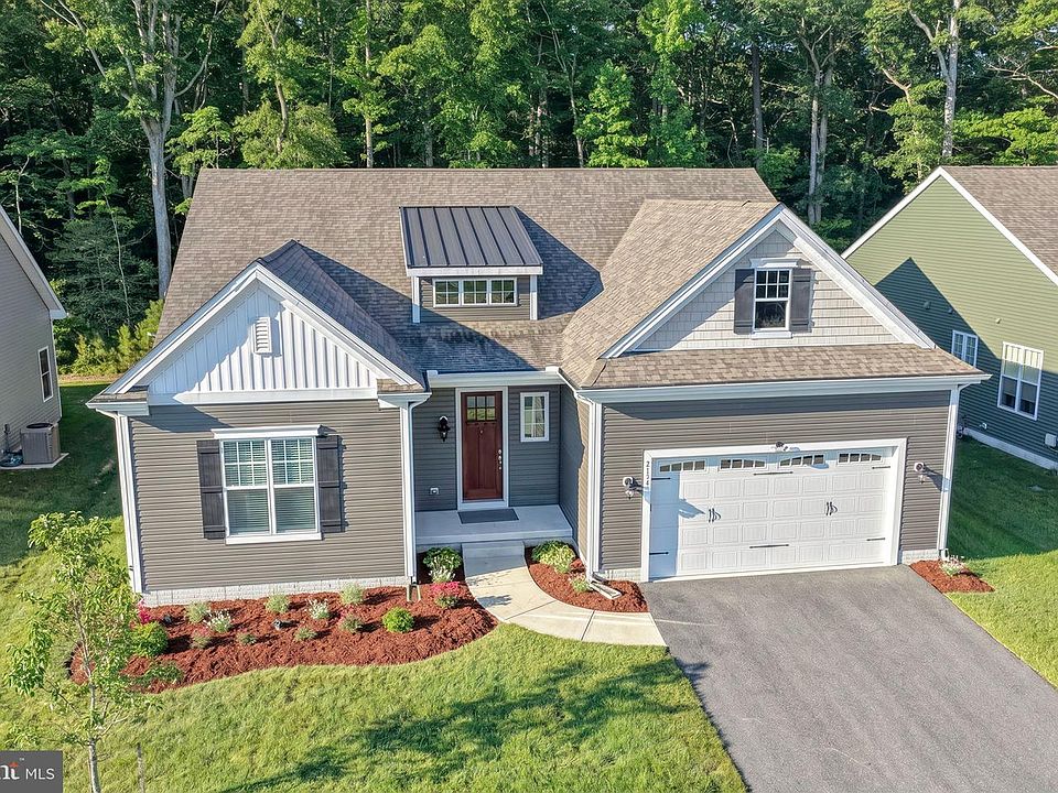 1st image of 22395 Arbor Cir