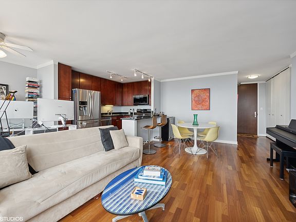 5th image of 655 W Irving Park Rd APT 5413