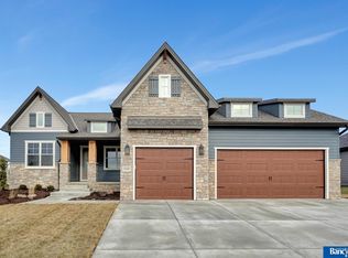 9200 Turkey Creek Rd, Lincoln, NE 68520