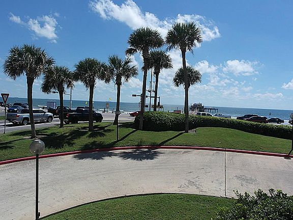 2nd image of 6102 Seawall Blvd #312