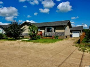 300 7th St, Vonda, SK S0K4N0