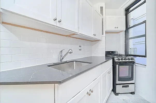 Rented by Living New York | media 7