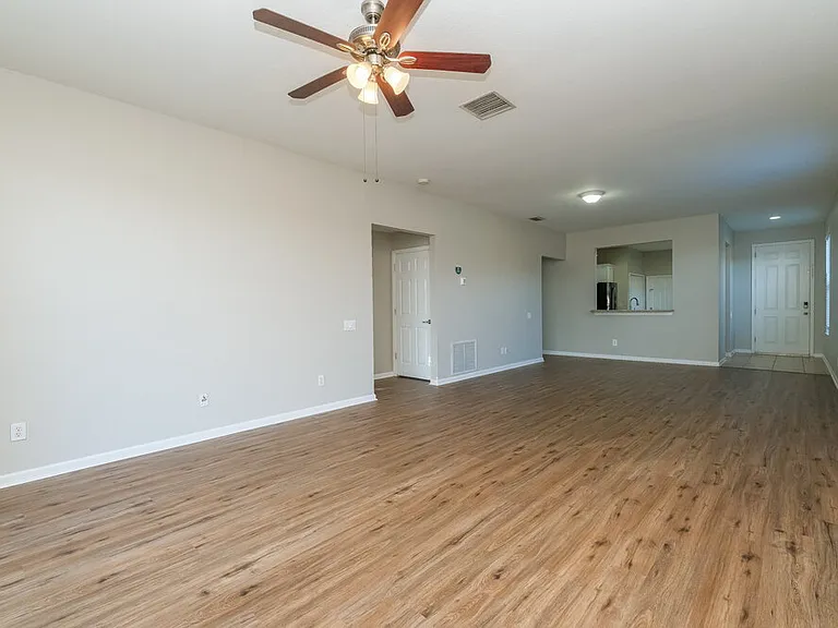 14719 Wake Robin Dr — Photo 5