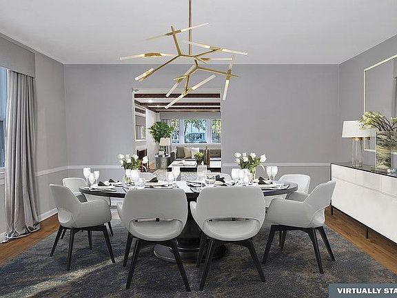 3rd image of 2760 Arlington Ave Unit Penthouse