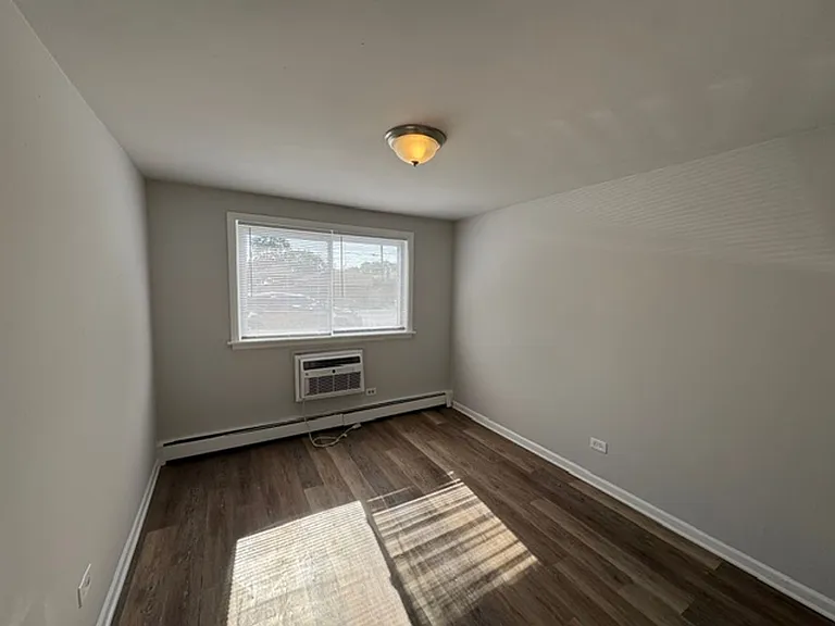 14507 S Torrence Ave — Photo 6