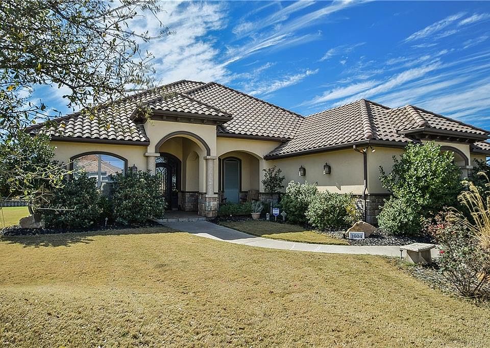 1st image of 1604 Malibu Bay Ct
