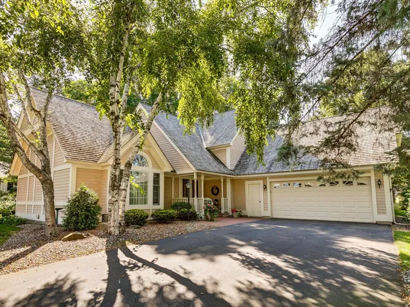 1301 Dallager Ct, Stillwater, MN 55082