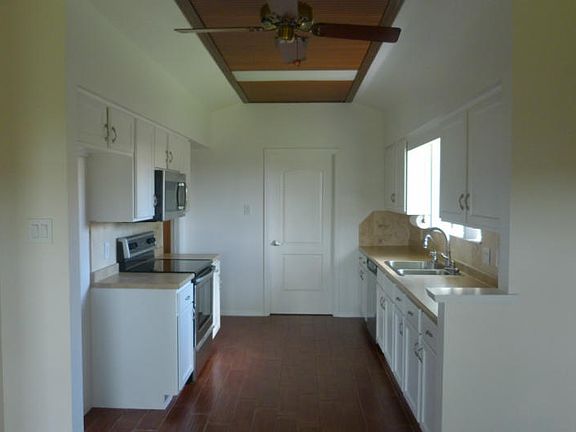 3rd image of 108 Presidio Dr