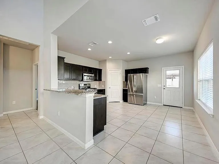 6713 Branrust Dr — Photo 10