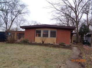 345 Oakwood St, Park Forest, IL