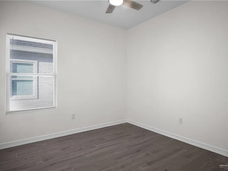 608 N Onyx Ave #2 — Photo 12
