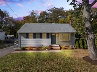 220 Weymouth St, Holbrook, MA 02343