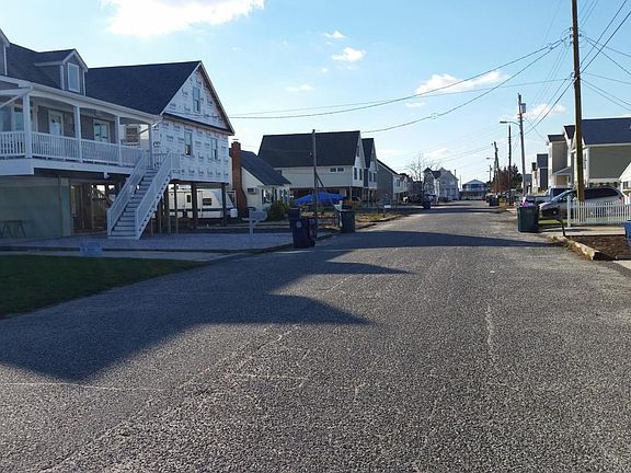 5th image of 15 W Boat Dr