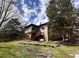 29205 Wicker Rd, Warsaw, MO 65355