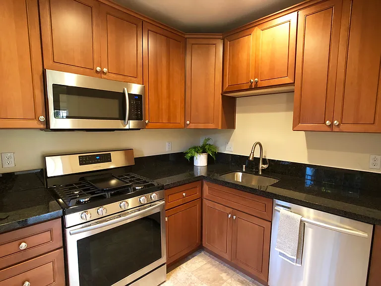 732 Central Ave #17 — Photo 18