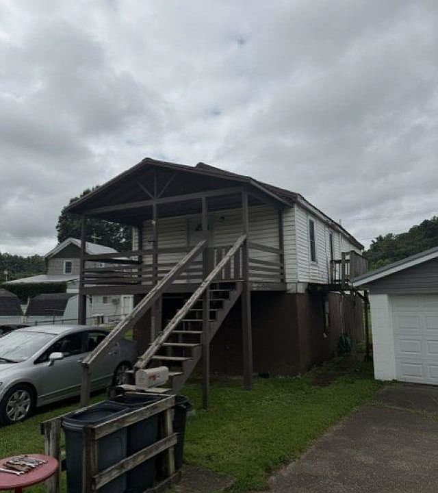 1st image of 812 12th St