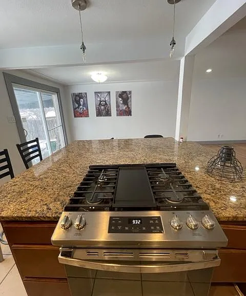 4040 Norwich Way — Photo 2