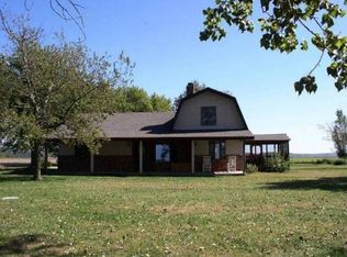 2104 220th Ave, Percival, IA 51648