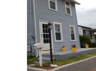 68 W 8th St, Burlington, NJ 08016