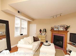 308 S 13th St APT 11, Philadelphia, PA 19107