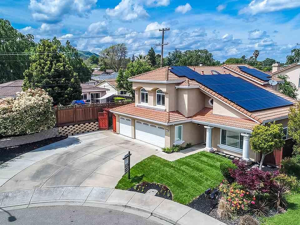 1st image of 7487 Brighton Ct