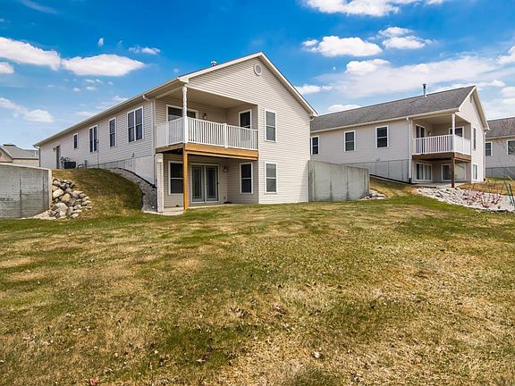 4th image of 2164 Seaview Dr