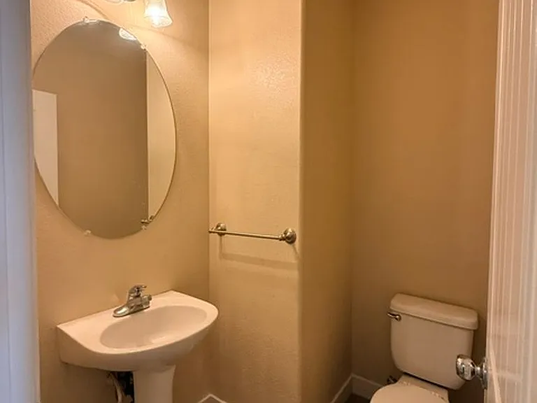 11716 Garland Grove Ln — Photo 4