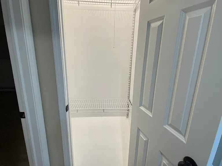 2 Burning Bush Blvd #2B — Photo 37