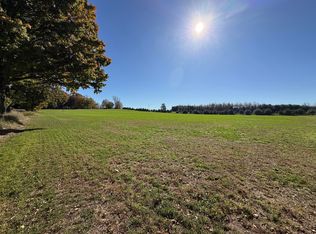 B Dr S, Marshall, MI 49068