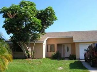 940 25th St SW, Vero Beach, FL 32962