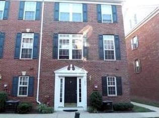 3673 Madison View Ln, Falls Church, VA 22041