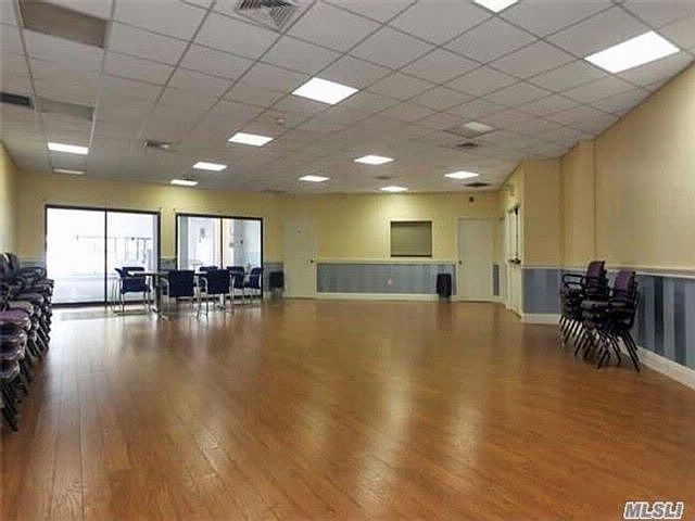 1st image of 725 Miller Ave