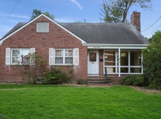 23 Trivett Ave S, Springfield, NJ 07081
