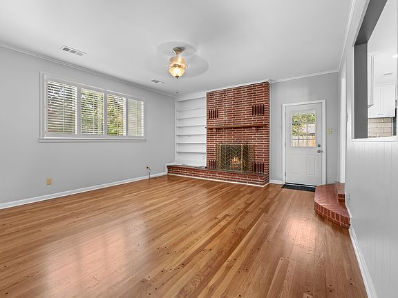 2nd image of 151 N White Station Rd