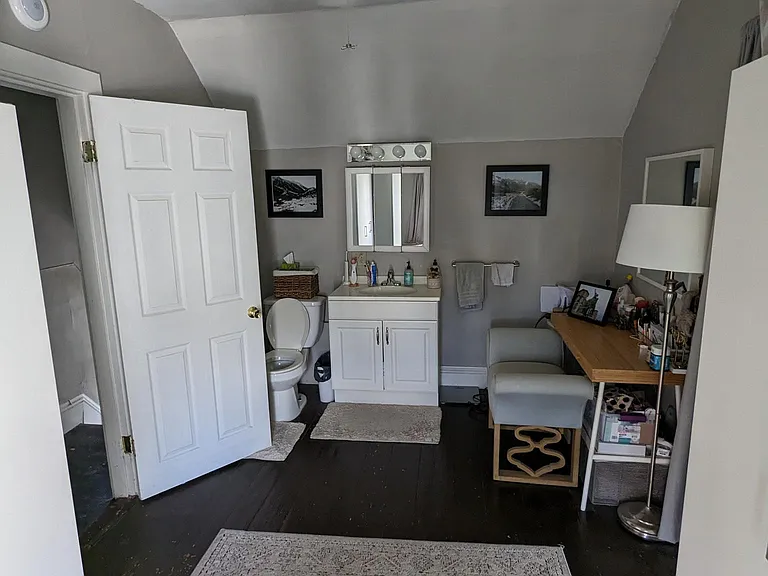 140 Grove St — Photo 25