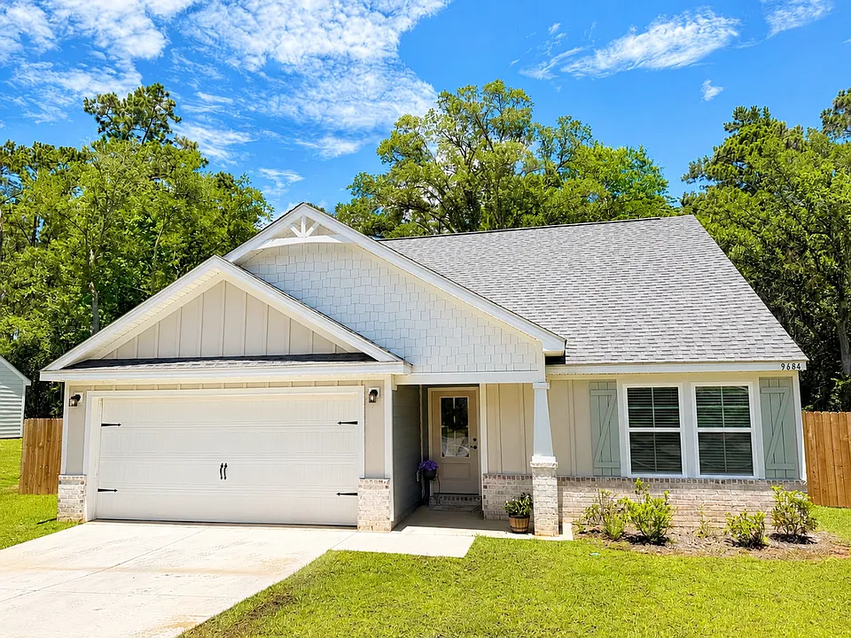 9684 W Oaklawn Rd