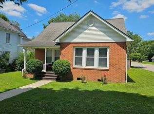 218 Lee St, Richlands, VA 24641