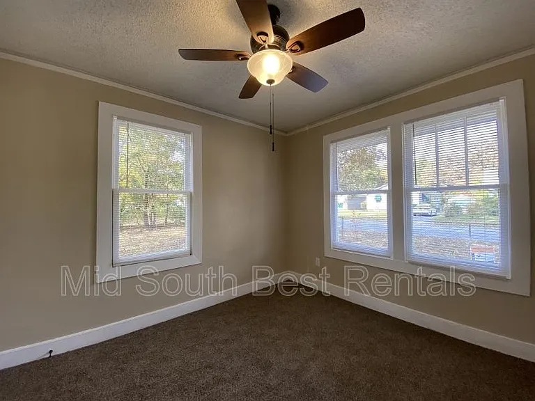 1800 W Long 17th St — Photo 6