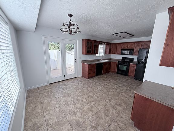 5th image of 1148 N Northfield Rd #98