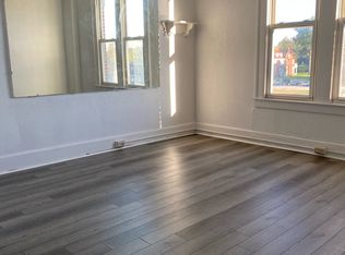 1418 4th Ave APT 4, Huntington, WV 25701